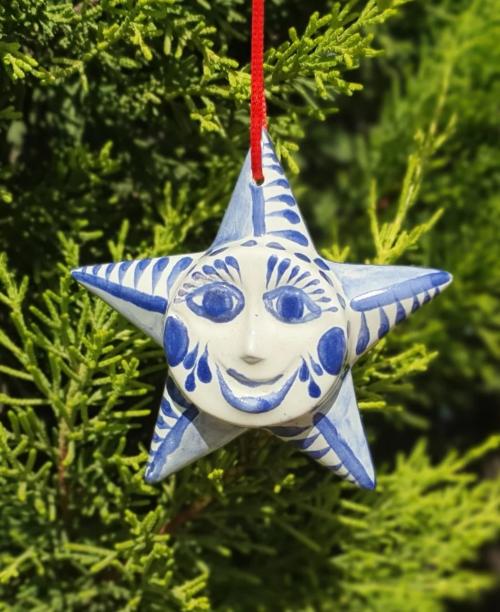 artesanias mexicanas ceramica talavera Majolica pintada en Taller de Gorky Gonzalez Guanajuato Mexico