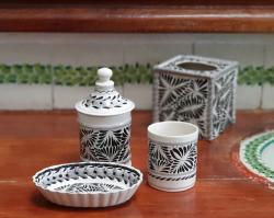 bathroomaccesories-bathroomset-washinghands-clean-nose-handthowrn-handmade-hand-painted-mexican-pottery-gorkygonzalez-gorkypottery-ceramics-decor-healthcare-selfcare-blackandwhite