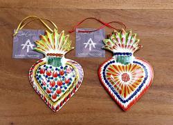 red-christmas-gifts-ornaments-for-tree-handpainted-ceramic-sacred-heart-set-of-2-4