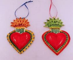 red-christmas-gifts-ornaments-for-tree-handpainted-ceramic-sacred-heart-set-of-2-5