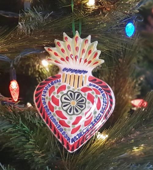 sacred-heart-ornament-christmas-decor-tree-handcrafts-handmade-mexico-crafts-4